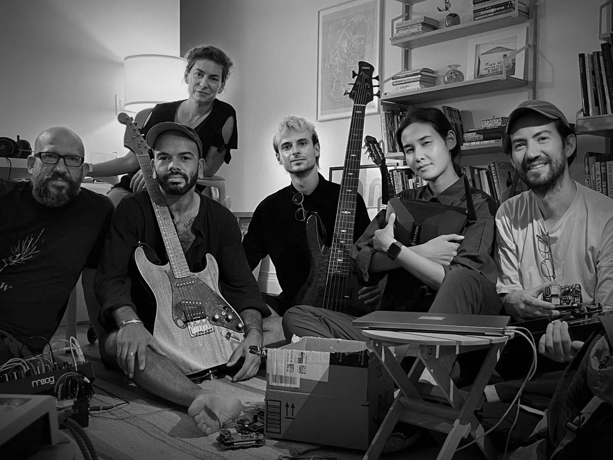 Musicians at Salon #1
